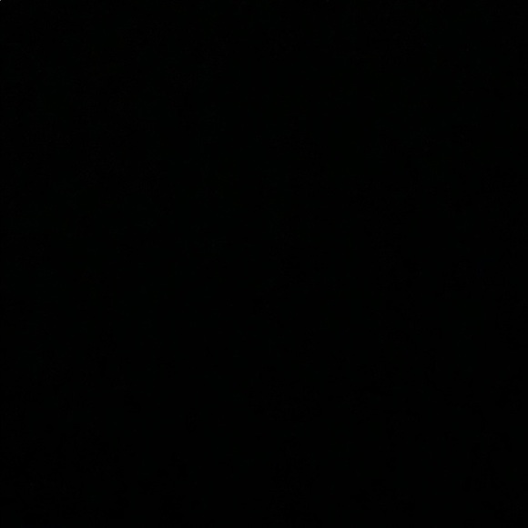 Meet your Posher, Dalia - Picture 1 of 1